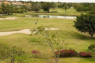 Hotel Embassy Suite Los Marlins Golf